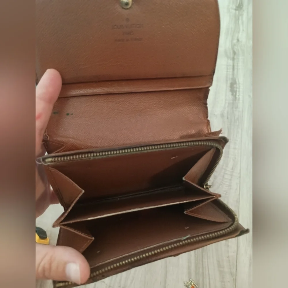 Louis Vuitton Monogram Porte Monnaie Tresor Wallet